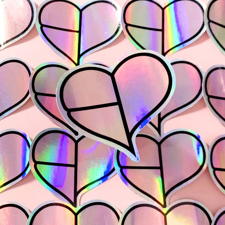 Autocollant en vinyle holographique en forme de cœur avec logo noir/rose imperméable pour la vente par Parasol Paper