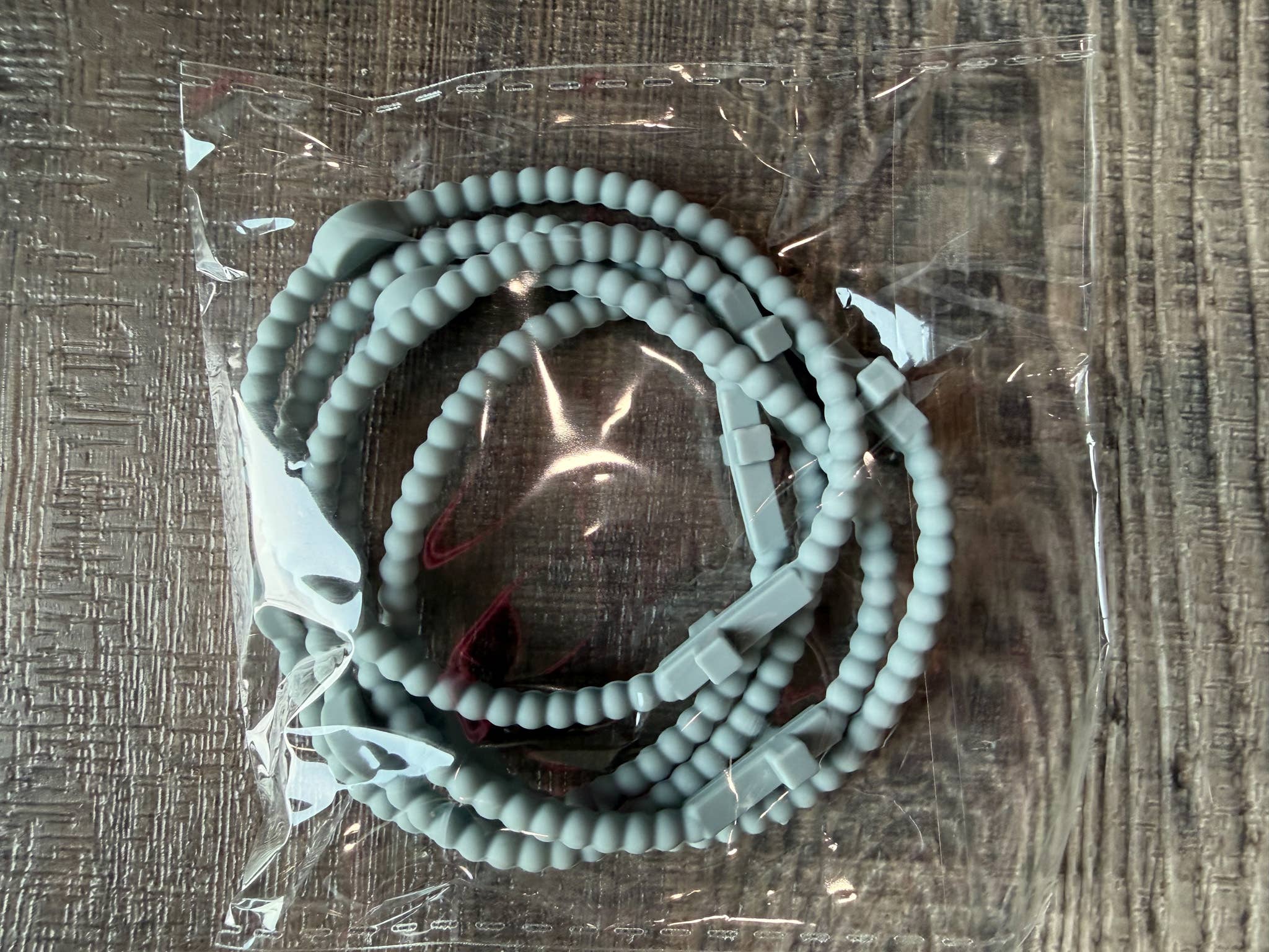 JILLIAN INK LLC - Wholesale Jewelry Set - Silicone Cross Bracelet Set of 513