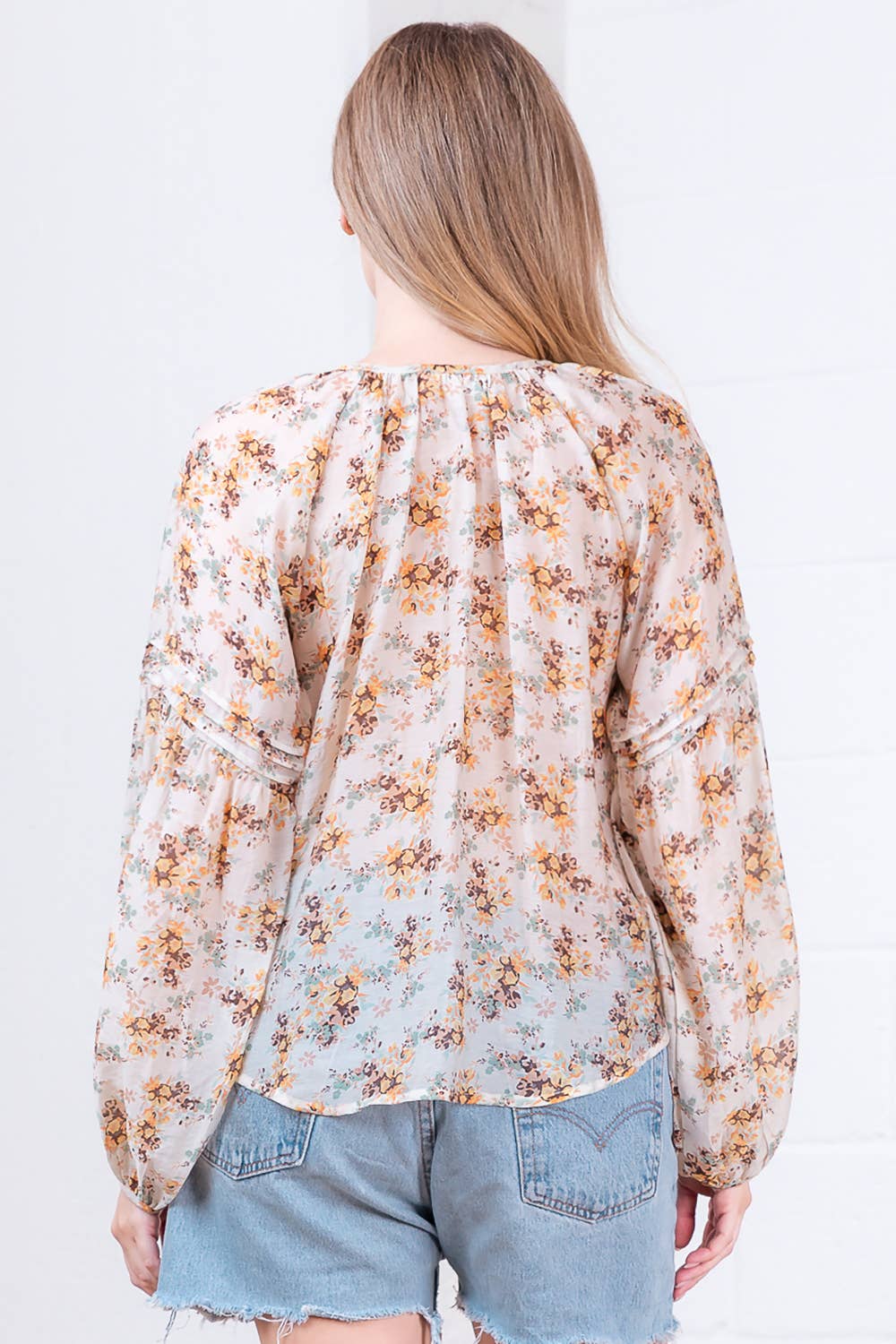 MULTI HT28741T-BUTTON DOWN PINTUCK DETAIL DITSY FLOWER PRINTED for wholesale on Faire4