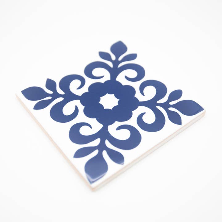 Casa Sofia - Wholesale Decorative Tabletop Object - Azulejo "Azulejos of Evora"2
