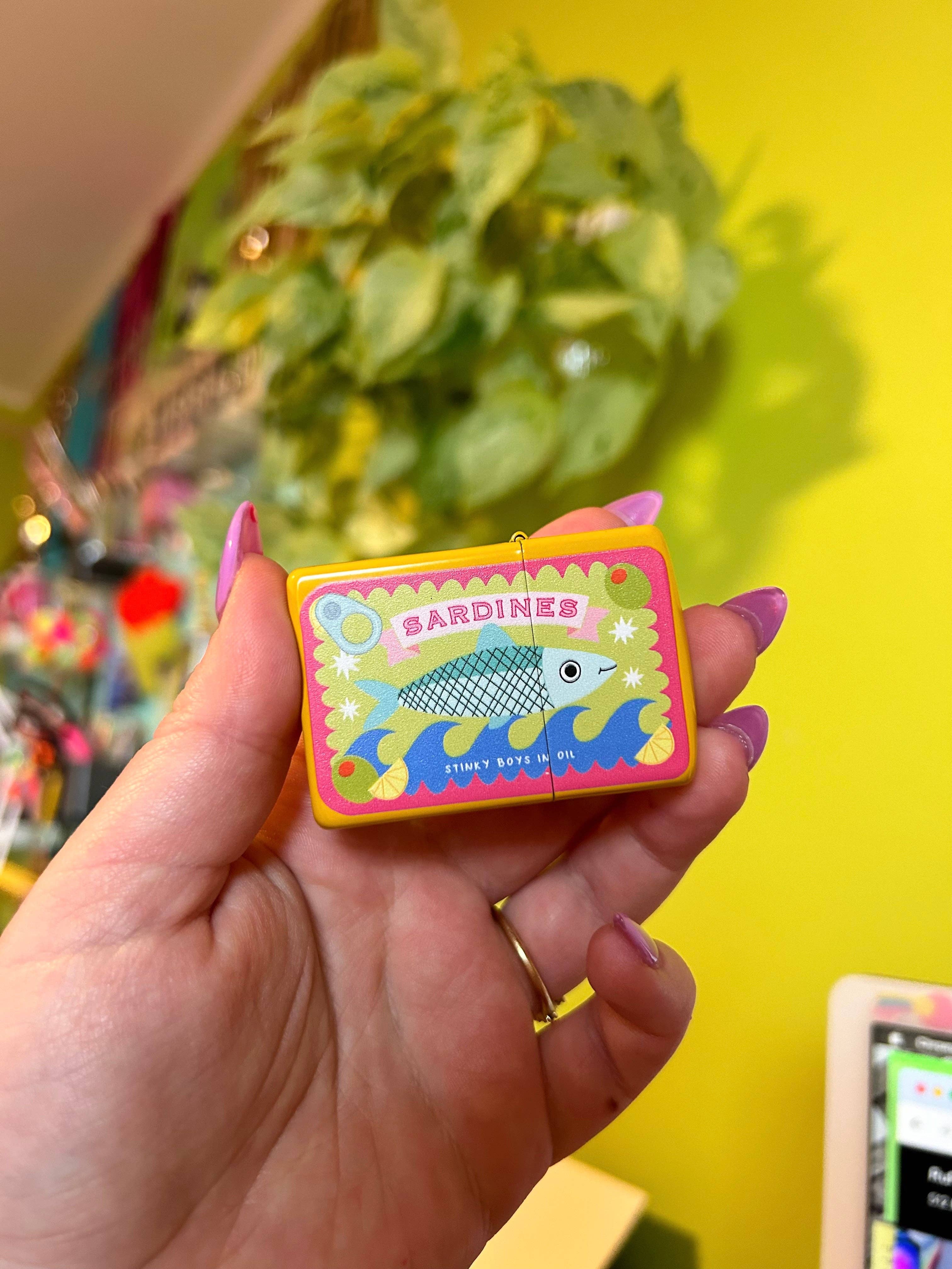 The Peach Fuzz - Wholesale Lighter - Sardine Refillable Lighter7