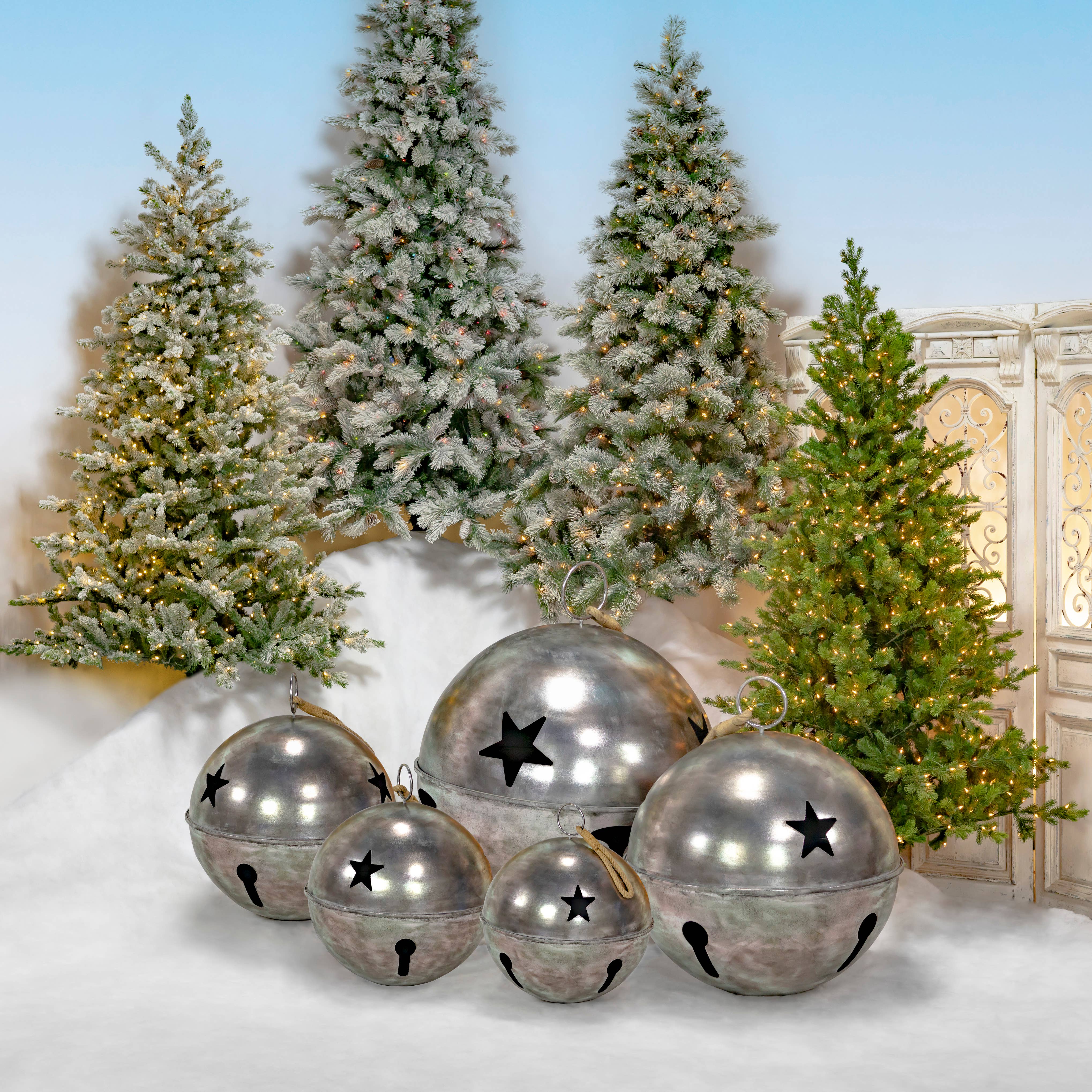 Zaer Ltd. International - Wholesale Christmas Decoration - Oversize Sleigh Bells with Star Cutouts - 5 Assorted1