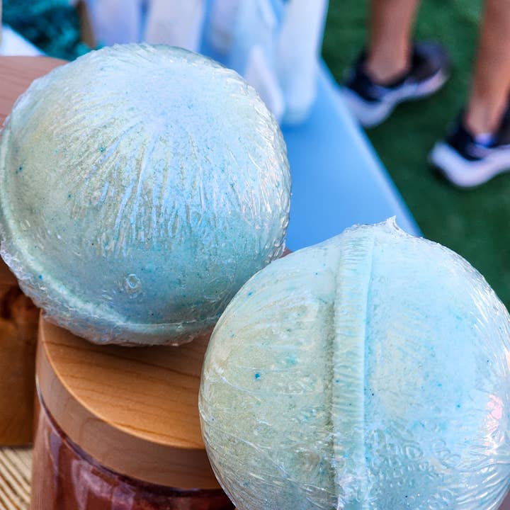 Live The Gem Collection - Wholesale Bath Bomb/Fizz - Frozen Snowflake Bath Bomb2