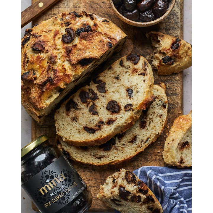 Mina - Wholesale Olives - 7 oz Dry Cured Black Olives2