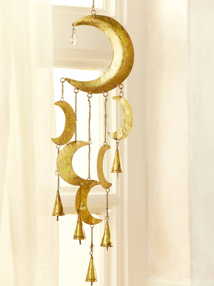 Vergoldete Mond-Windspiel für den Großhandel von Namaste