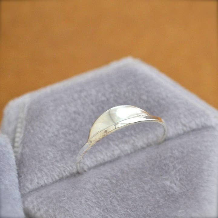Foamy Wader - Wholesale Band/Stacked Ring - Sunrise Ring - semi circle shimmering stacker ring3