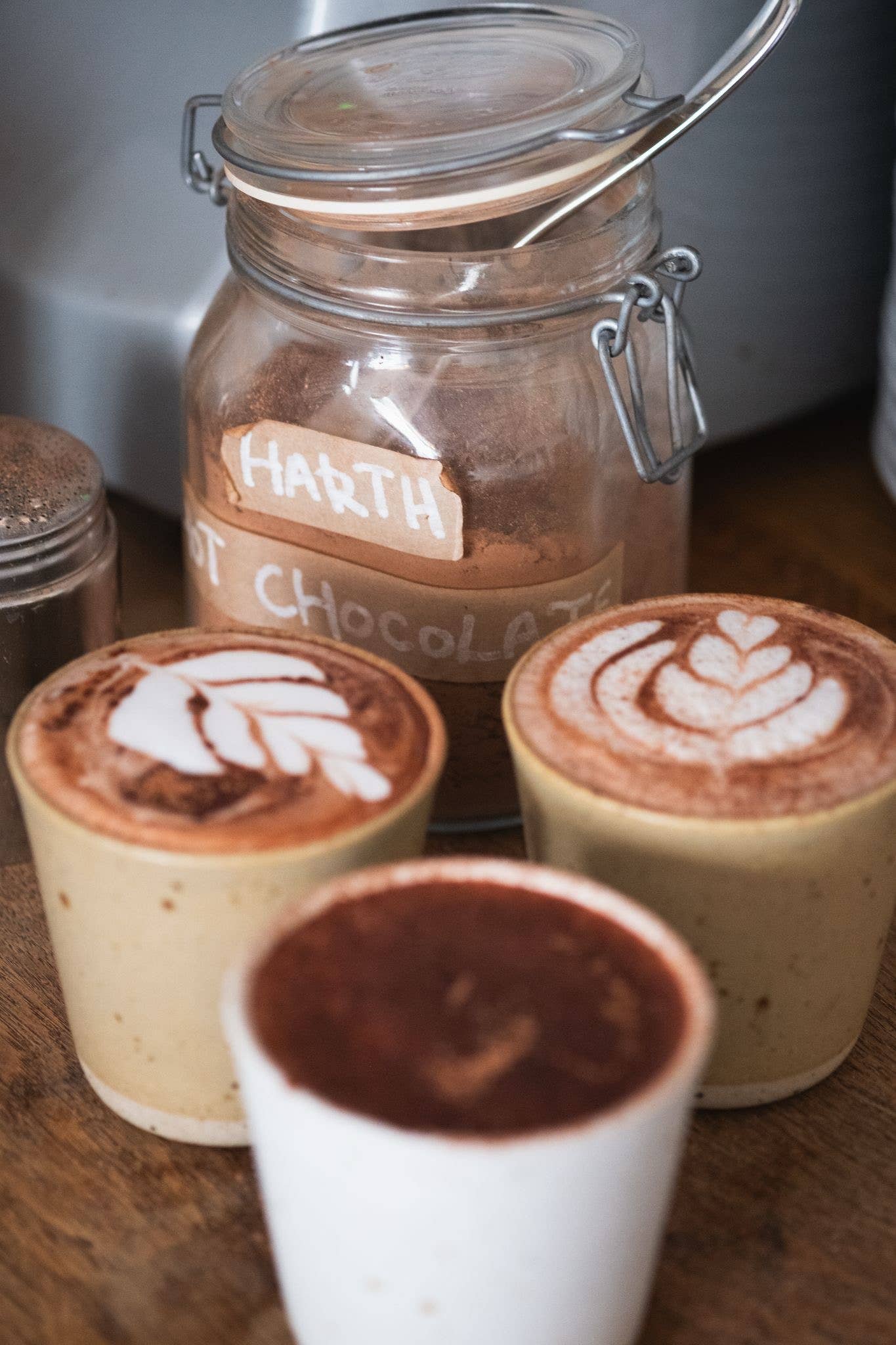 Harth Chocolate – wholesale Hot cocoa mix/kit – HARTH Barista Dark Hot Chocolate1