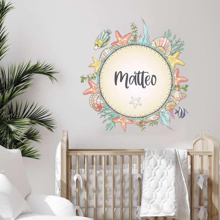 WANDKIND - Vente Décoration murale – enfant et bébé - Sticker mural « Animaux marins avec nom de votre choix » V277