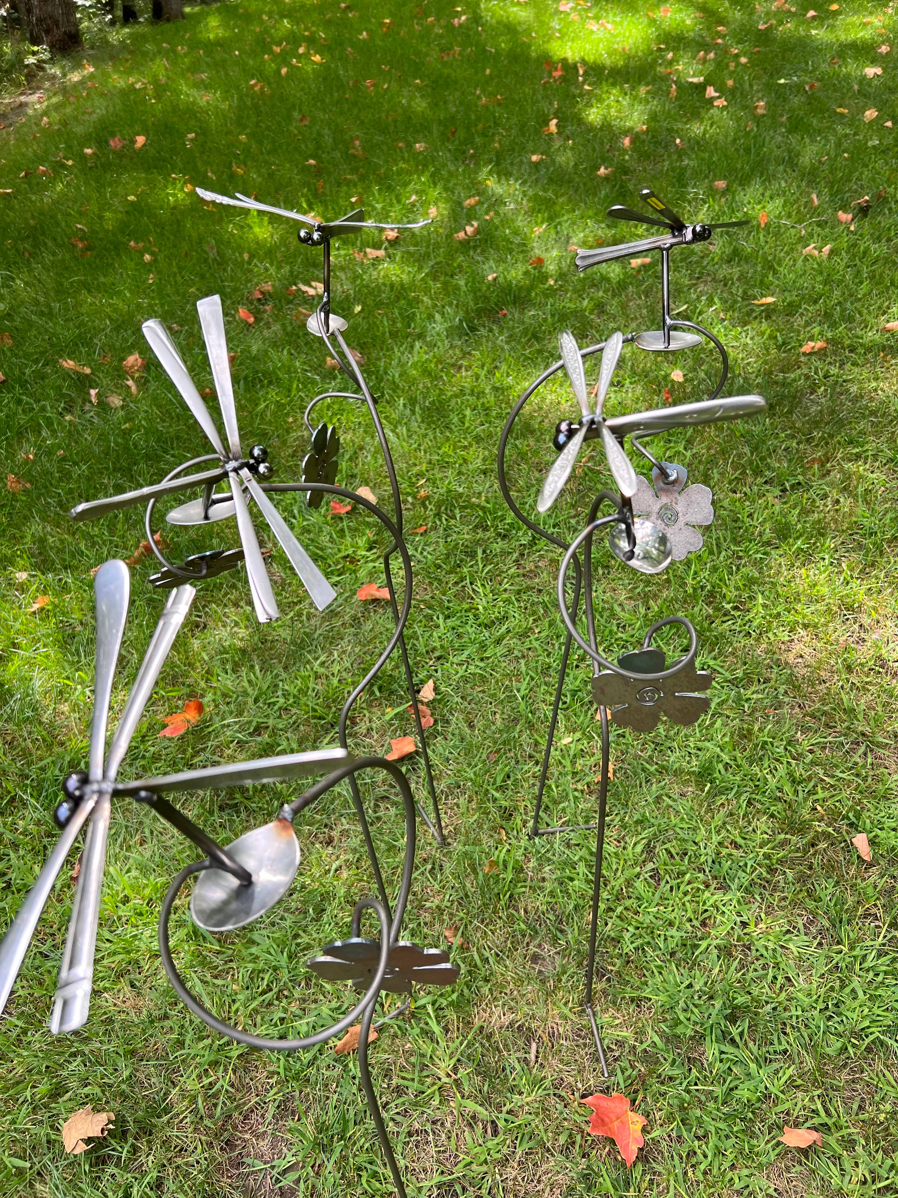 Pauls Metal Petals - Wholesale Outdoor Ornament/Decor - Single Dragonflies -  Flower4