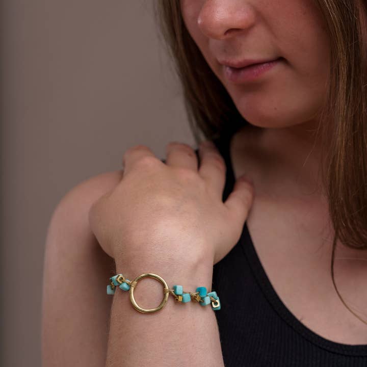 Pretty Pink Eco-Jewellery – wholesale Beaded bracelet – Dainty Tagua Bracelet5