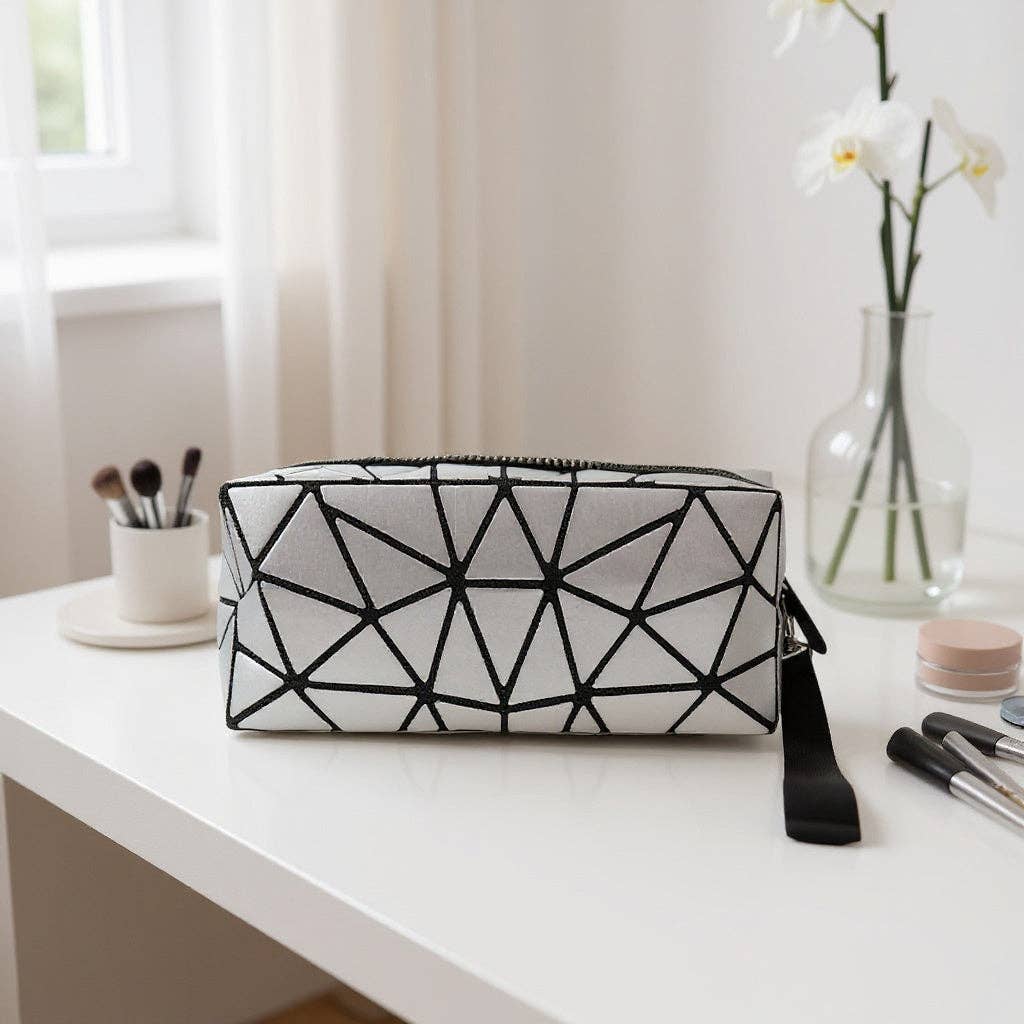 ASSORTED Geometric Triangle Pattern Makeup Pouch JB5526-14. (12PC) for wholesale on Faire4