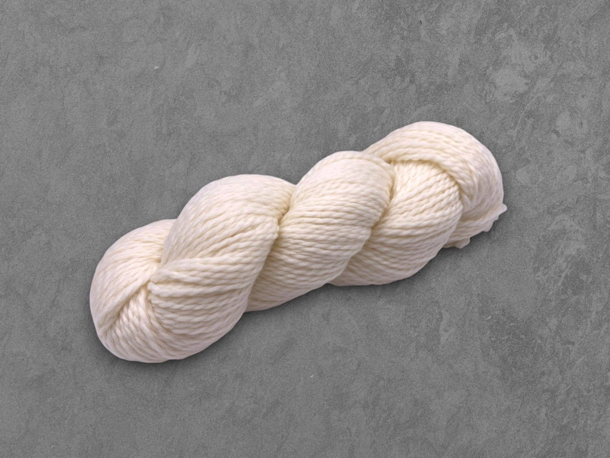 Rooster Yarns – wholesale Yarn – Undyed Yarn: Superwash Merino Aran Knitting Yarn1
