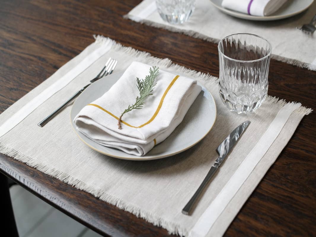 Liem Home - Wholesale Dinner & Cloth Napkin - Linen Napkins with Mitered Corners and Edging3
