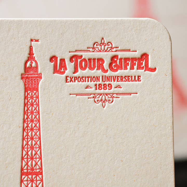 L'Atelier Letterpress - Venta al por mayor Tarjetas de felicitación - Tarjeta Letterpress Torre Eiffel Roja (París) (con sobre)1
