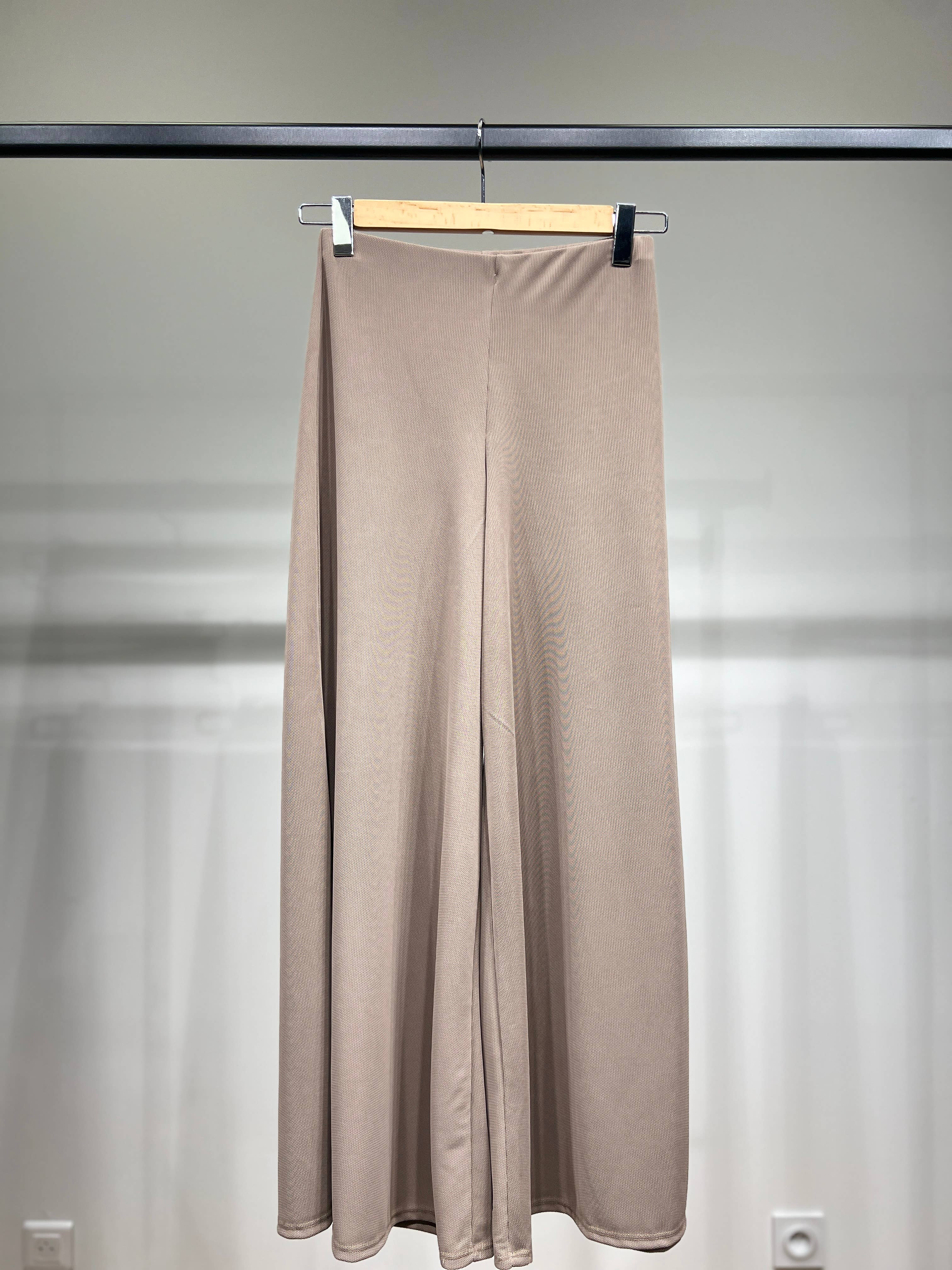 L'Emotion – wholesale Pants – Women's – Wide Straight-Leg Pants Fine Knit Elastic Waist0