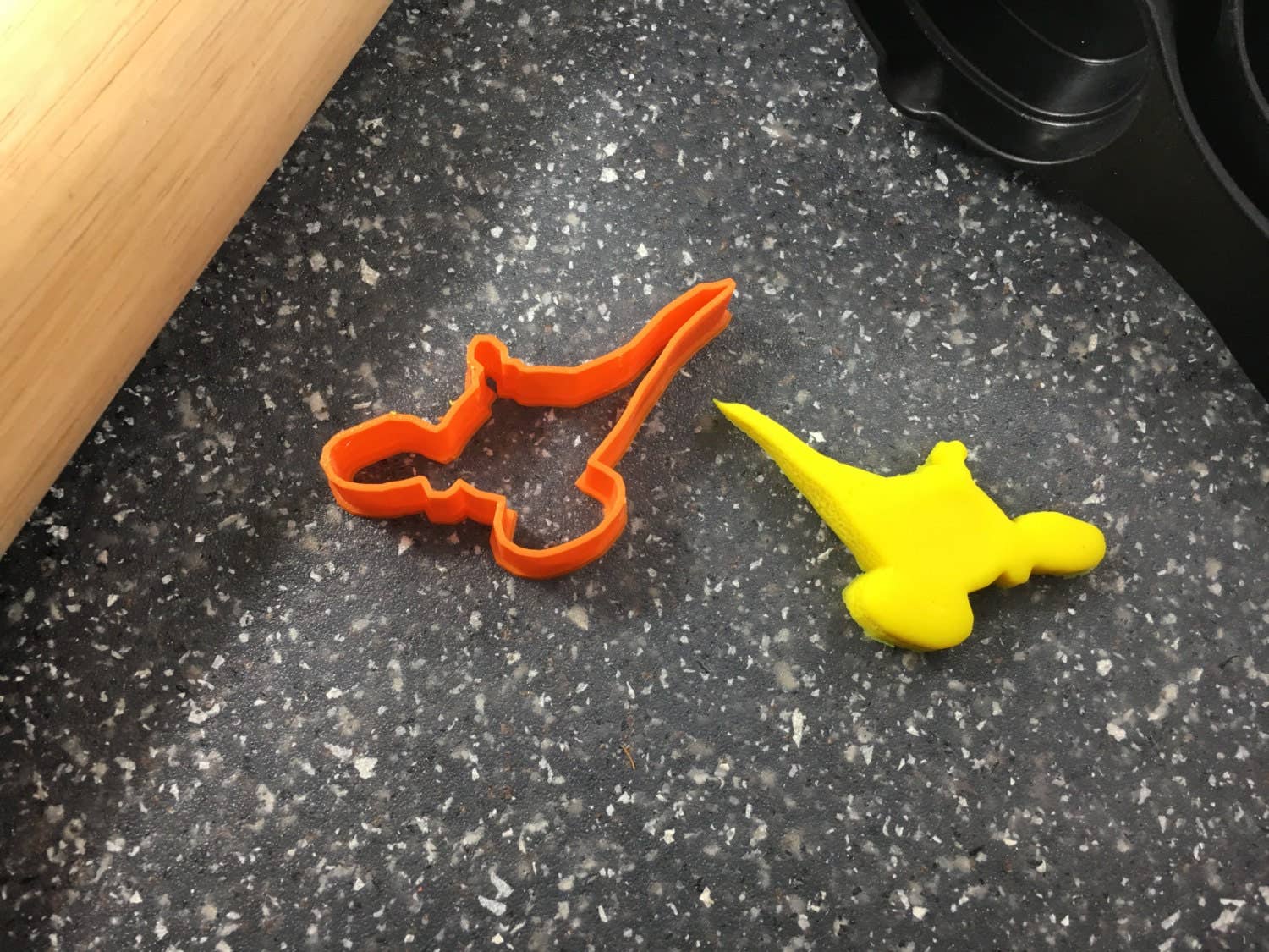 CookieCutterSupply - Wholesale Cookie Cutter - Genie Bottle Cookie Cutter0