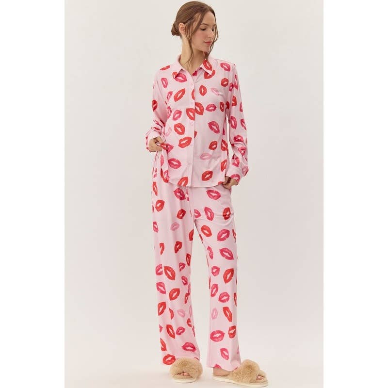 STYLE USA - Wholesale Sleepwear Set - Women's - NEW Lip Print Pajama Set2