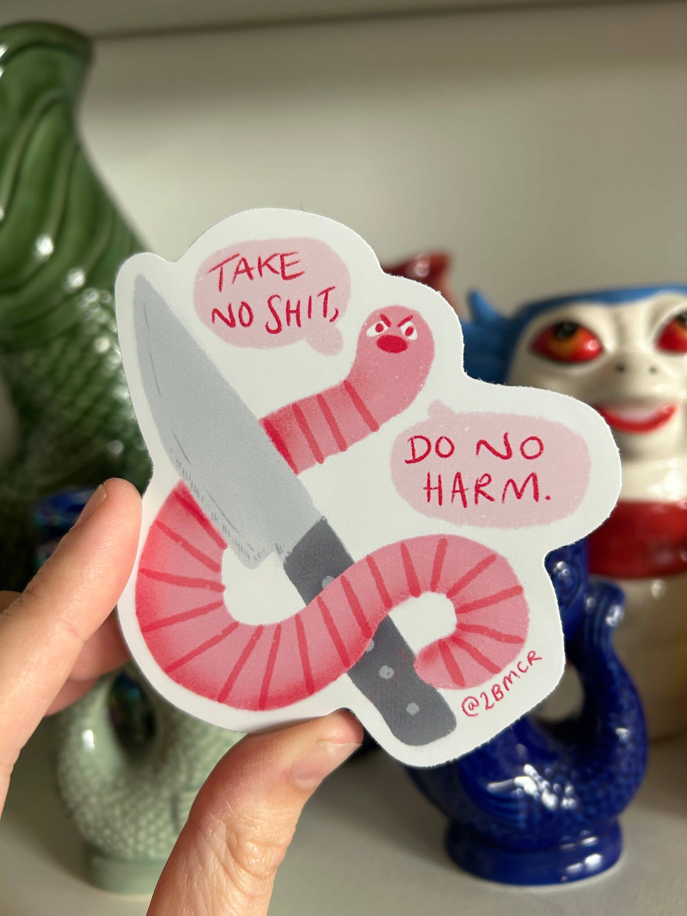 2B Or Not 2B - Vendita all'ingrosso Adesivo - Adesivo in vinile verme "Non farti mettere i piedi in testa, non fare del male" 9cmx8cm1