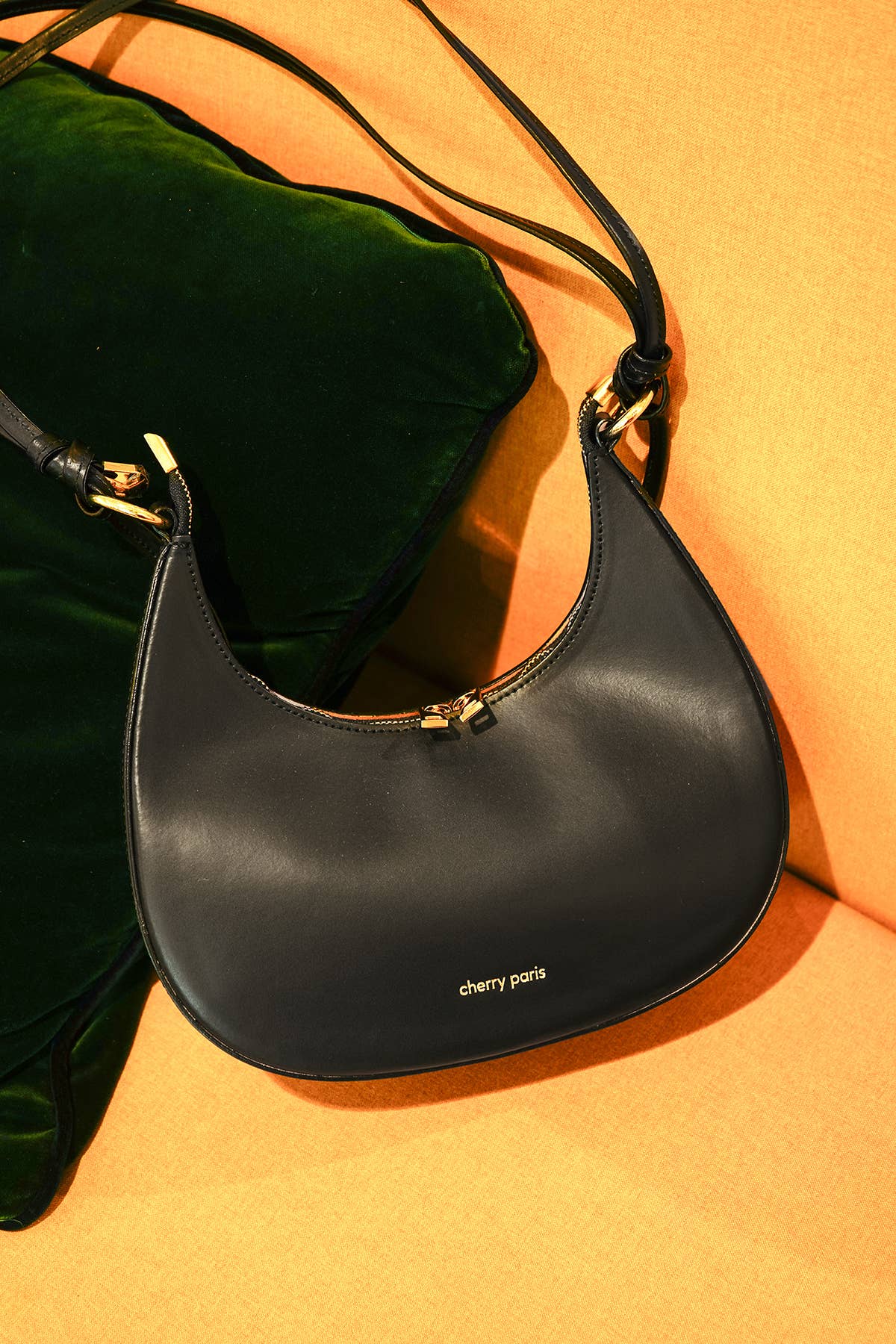 Cherry Paris - Vendita all'ingrosso Tracolla - Donna - Borsa a spalla in pelle liscia ALISSA - 417927