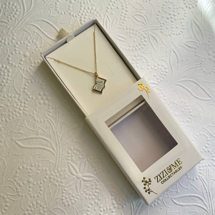 zizi&me - Wholesale Pendant/Charm Necklace - 14K Gold plated necklace with mini book enamel charm