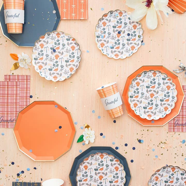 Bonjour Fête - Wholesale Disposable Plate - SUNKISSED ORANGE PREMIUM DINNER PLATES
