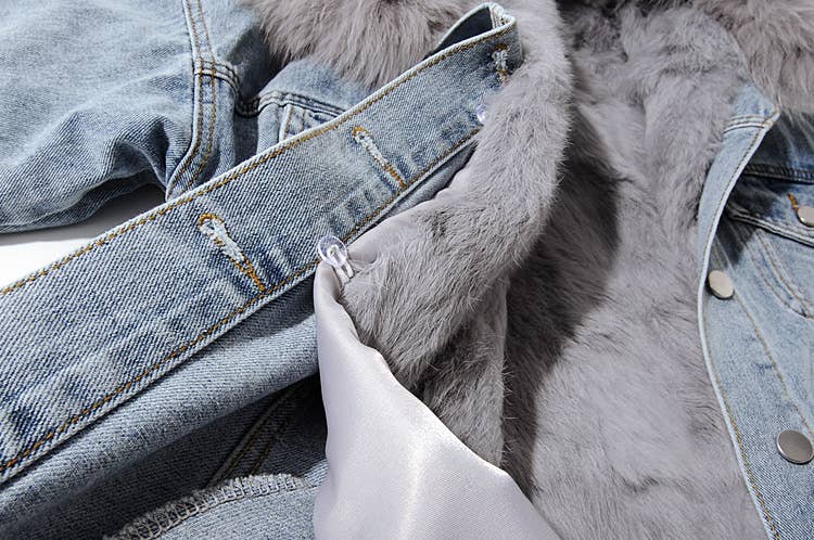 Blå JK123Y Denimjacka med avtagbart foder och krage i päls för wholesale på Faire6