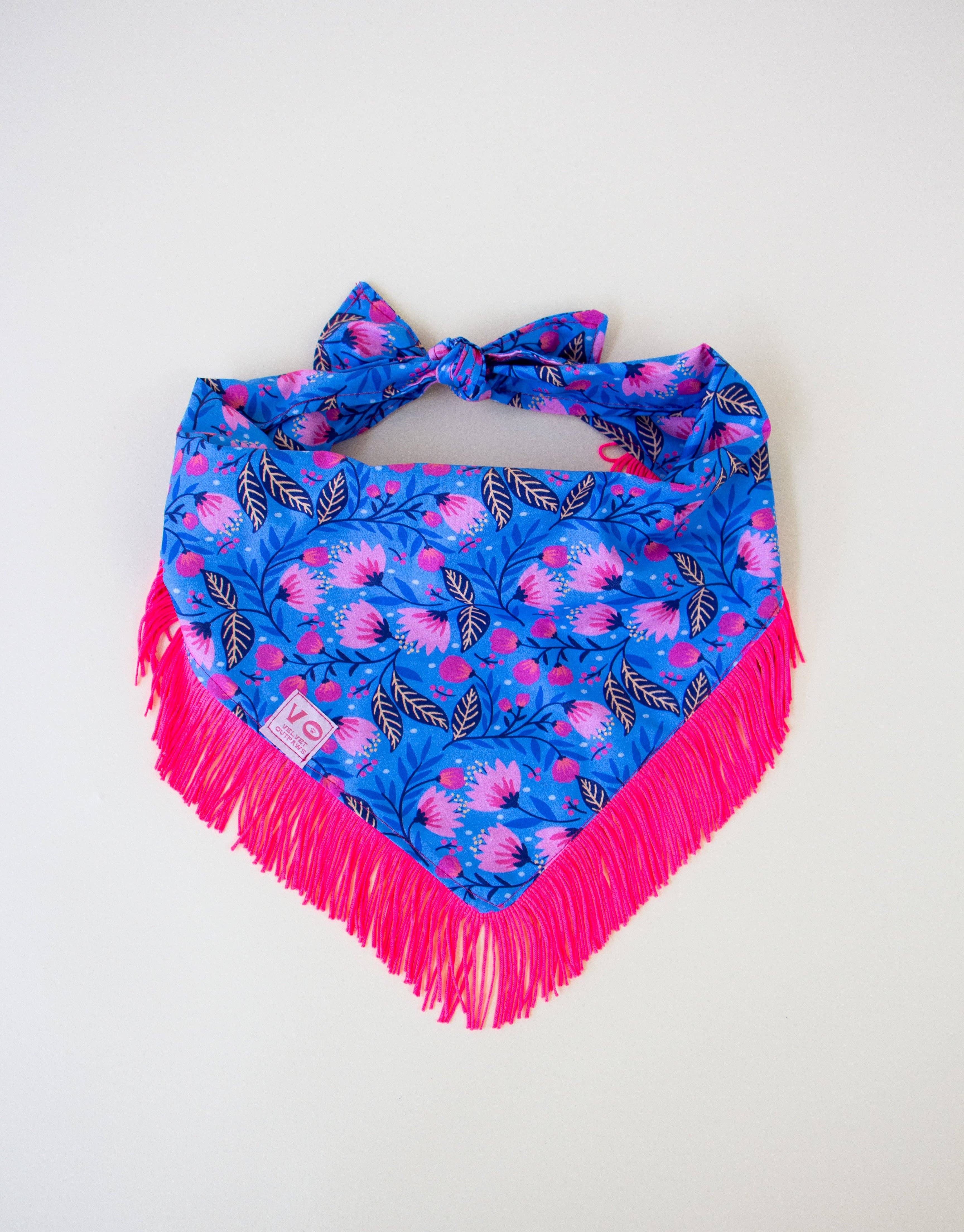 Velvet Outlaw - Wholesale Pet Bandana - Dog - Blooming Flower Fringe Pet Bandana5