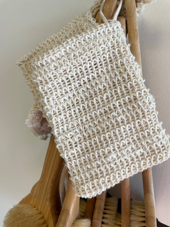 Sac pour Savon Exfoliant pour la vente par Herbs and Mylk