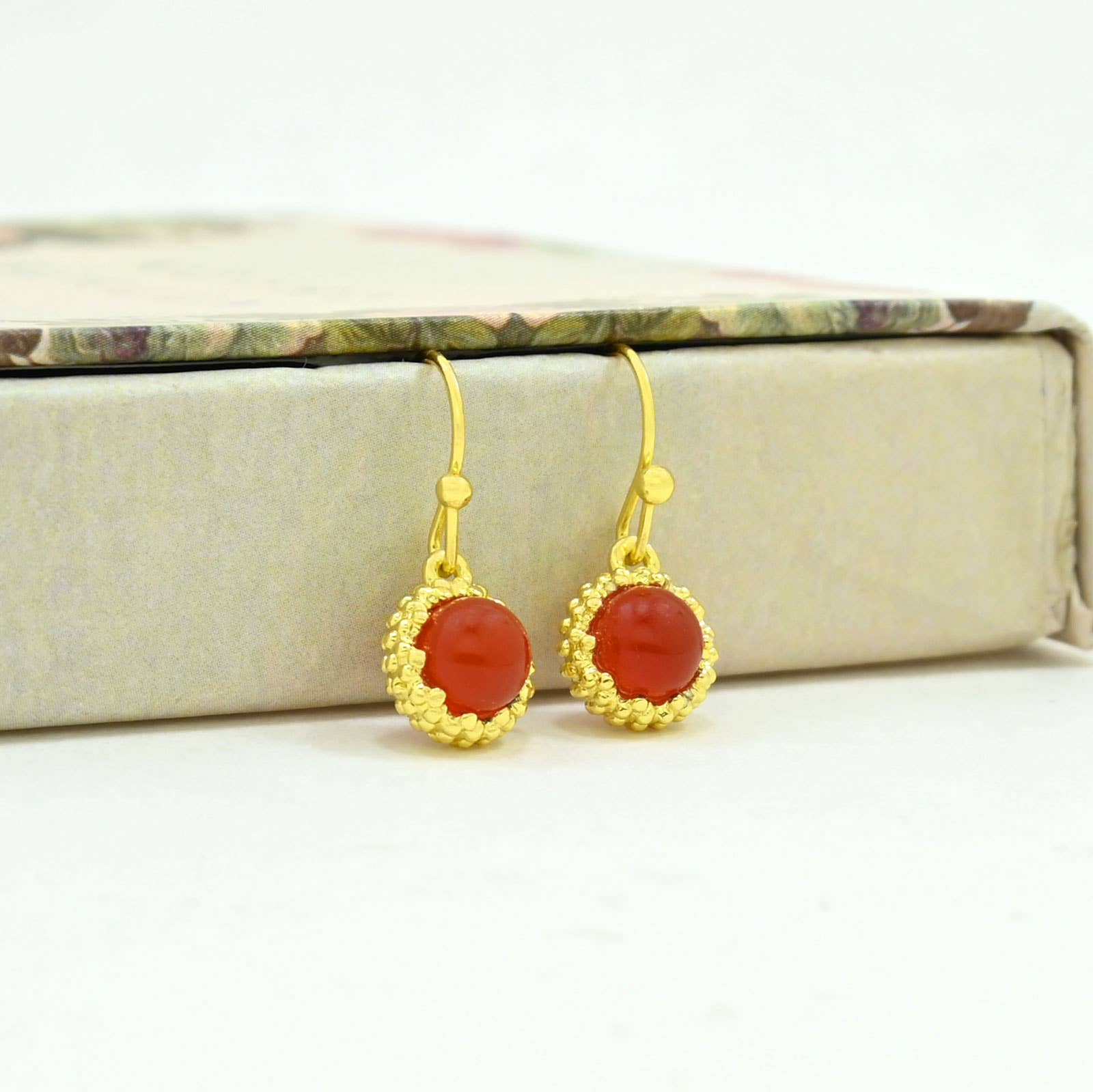 Schmuckoo Berlin - Wholesale Dangle Earrings -  Dove Earring Gold Plated - Carnelian3