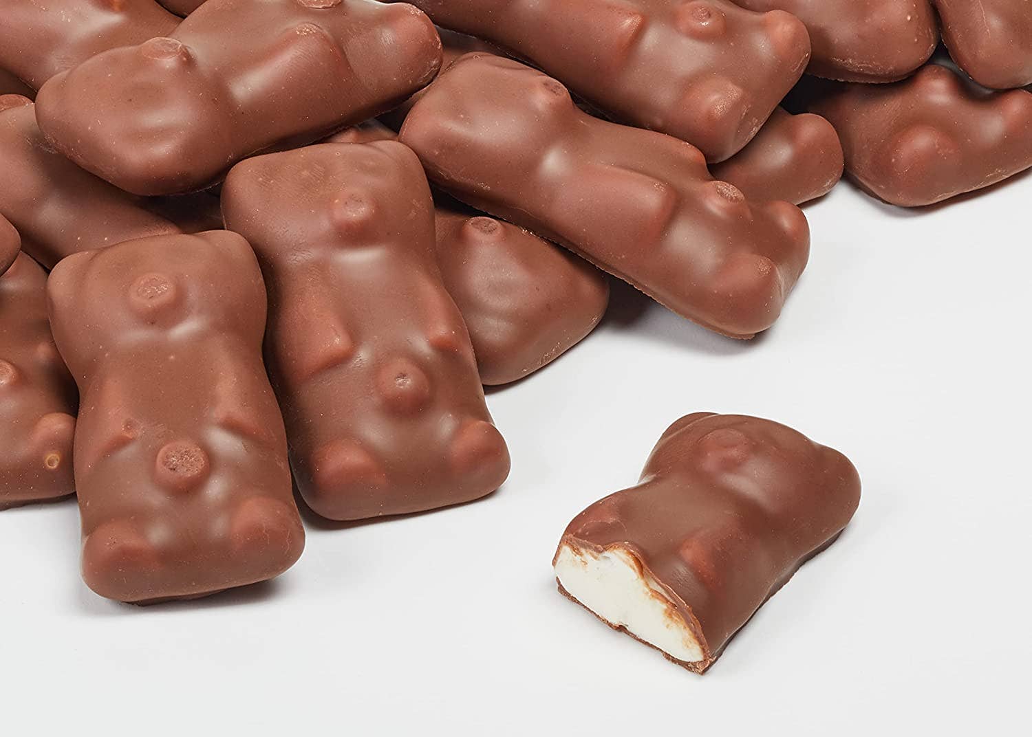 123bonbon - Wholesale Chocolate Covered Sweets - CEMOI Mini Marshmallow Bears Milk Chocolate 1