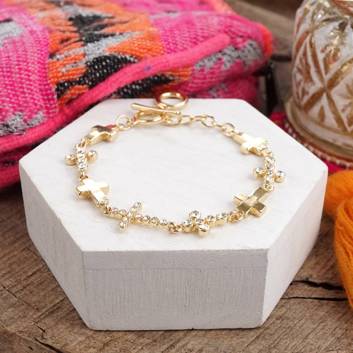 PennyLine inc - Wholesale Charm/Dangle Bracelet - Gracefully Linked – Sideways Cross Charm Bracelet in Gold or Silver2