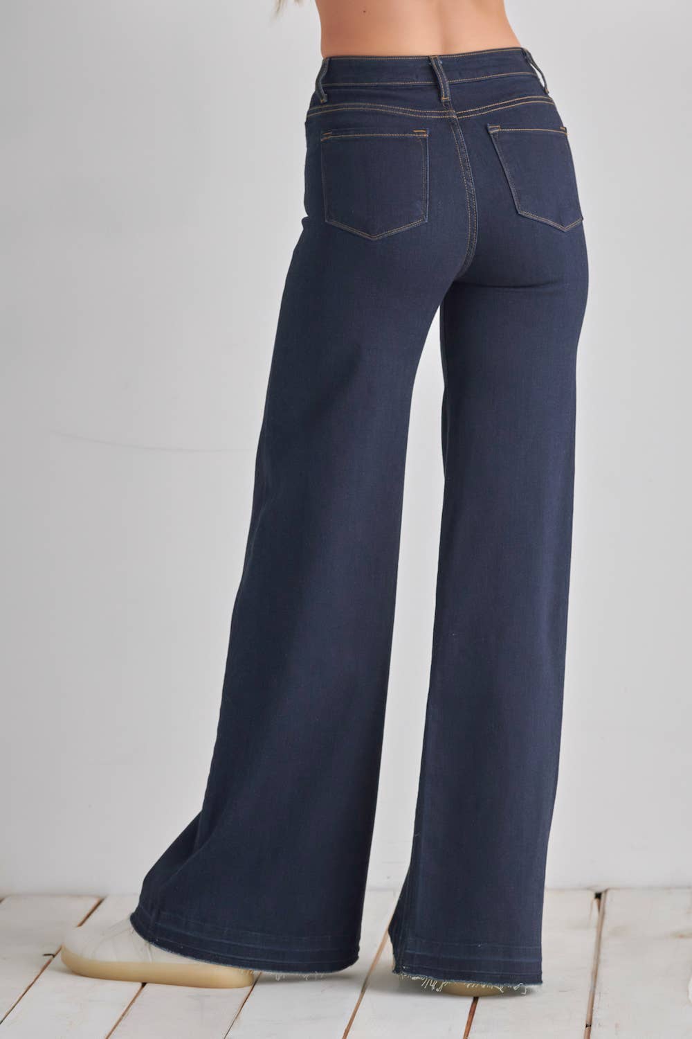 Dunkle Wäsche PW505 Jeans mit vorderer Naht, hoher Taille und weitem Bein – Dunkle Waschung für den Großhandel auf Faire2