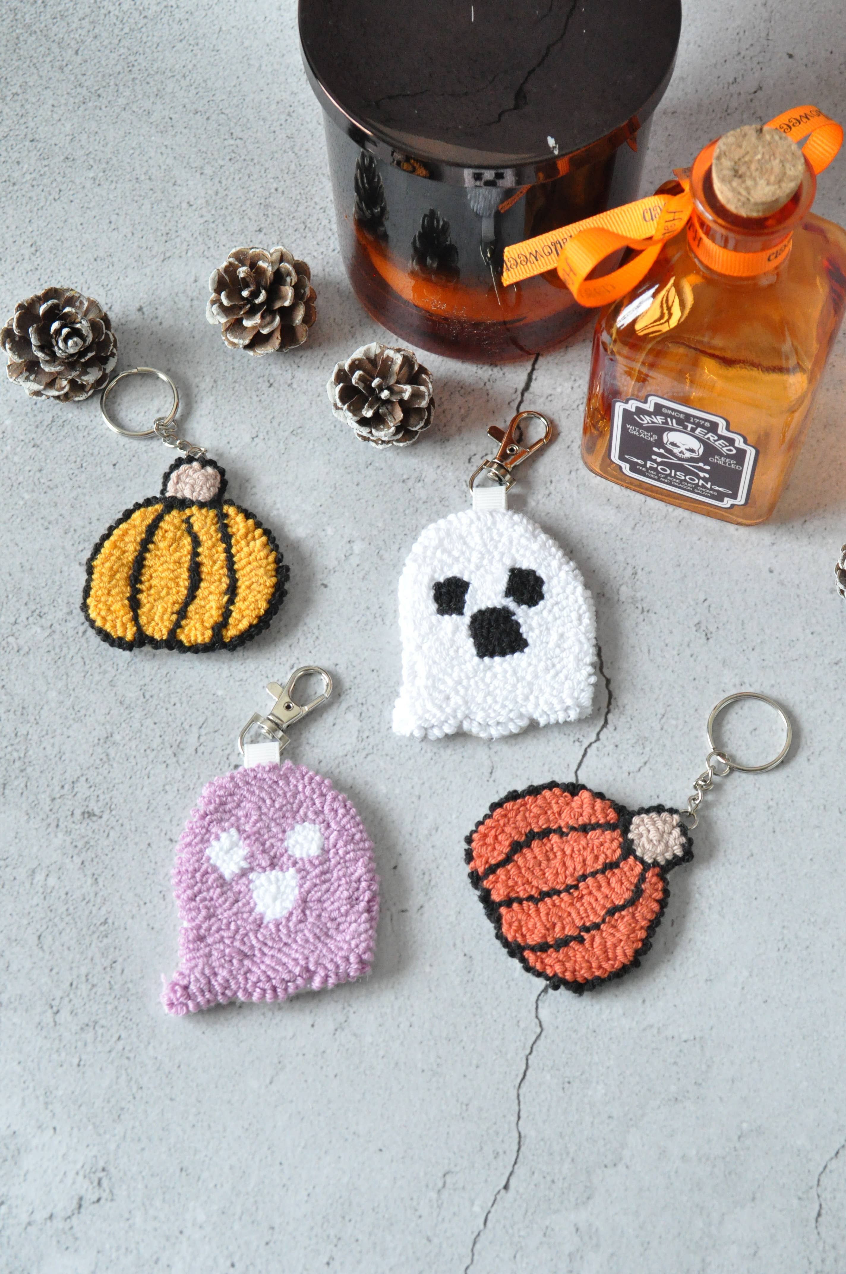 TheMellys – wholesale Keychain – Women's – Halloween  Punch Needle Keychain, Spooky Bag Charm0