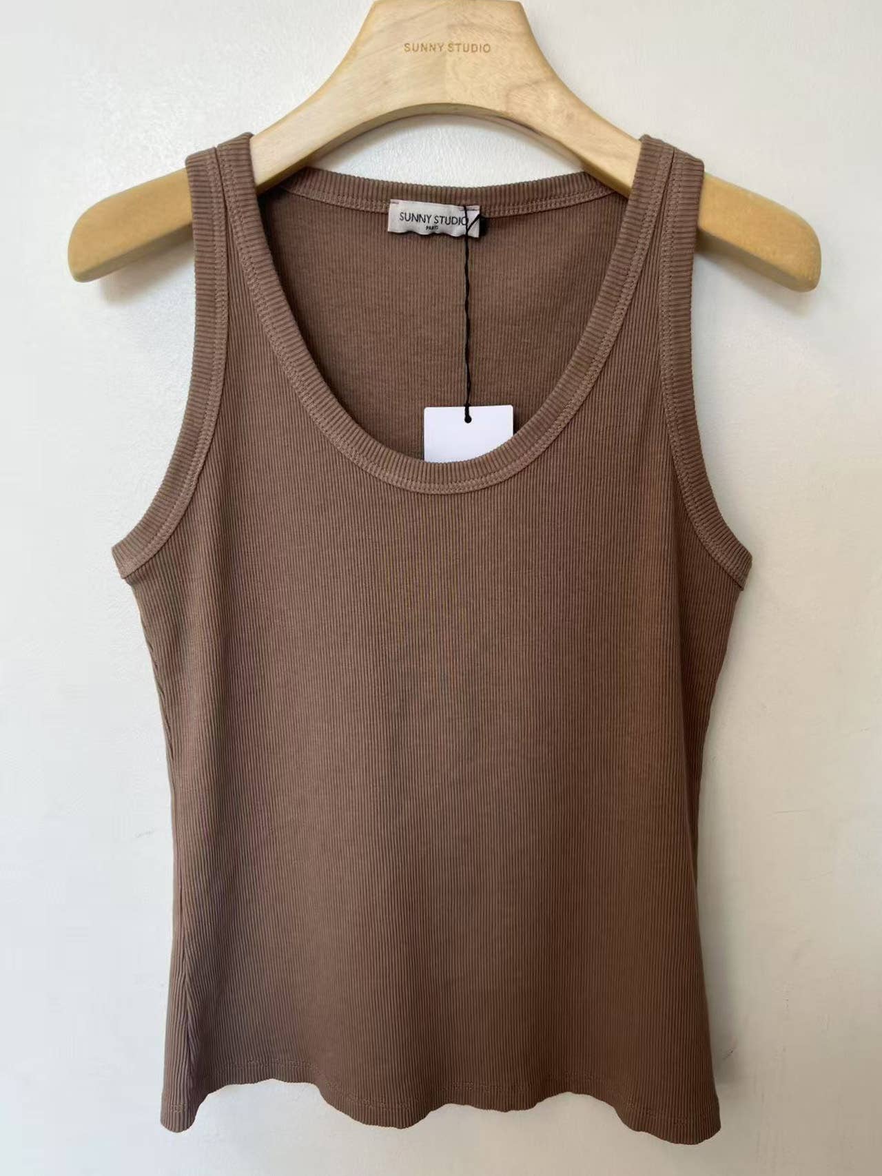 SUNNY STUDIO - Wholesale Tank Top - Women's - Women's Sleek Tank Top5