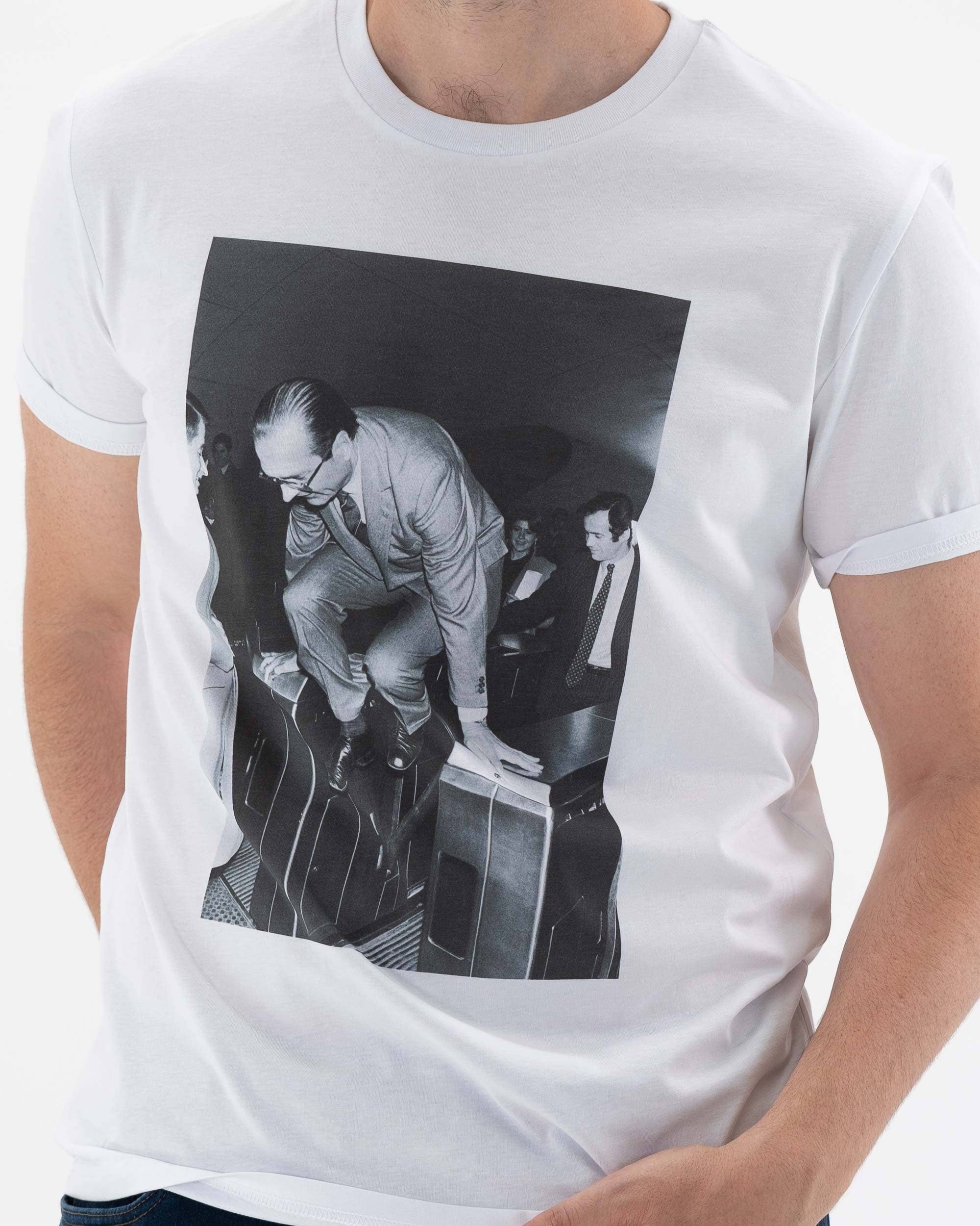 Grafitee - Wholesale Screen Printed T-Shirt - Unisex - Chirac Metro T-Shirt - Funny Vintage Photo T-Shirt3