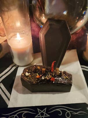 D.U.M.E. SPELL CANDLE / Intention / Manifest/ Spell Candle for wholesale by Spellerific - For All Your Witchy Needs!