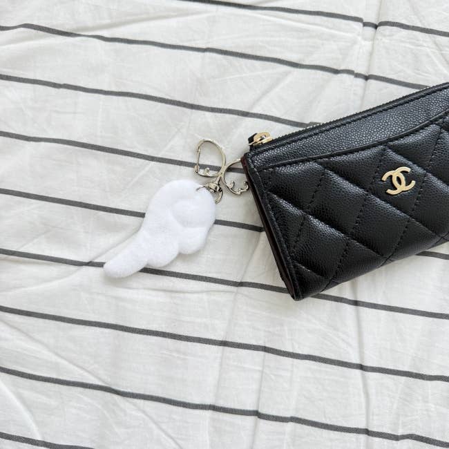 MOND HAUS – wholesale Keychain – Women's – MOCHI Keychain | Soft Touch Angel Wing Charm 2 Pieces Set4