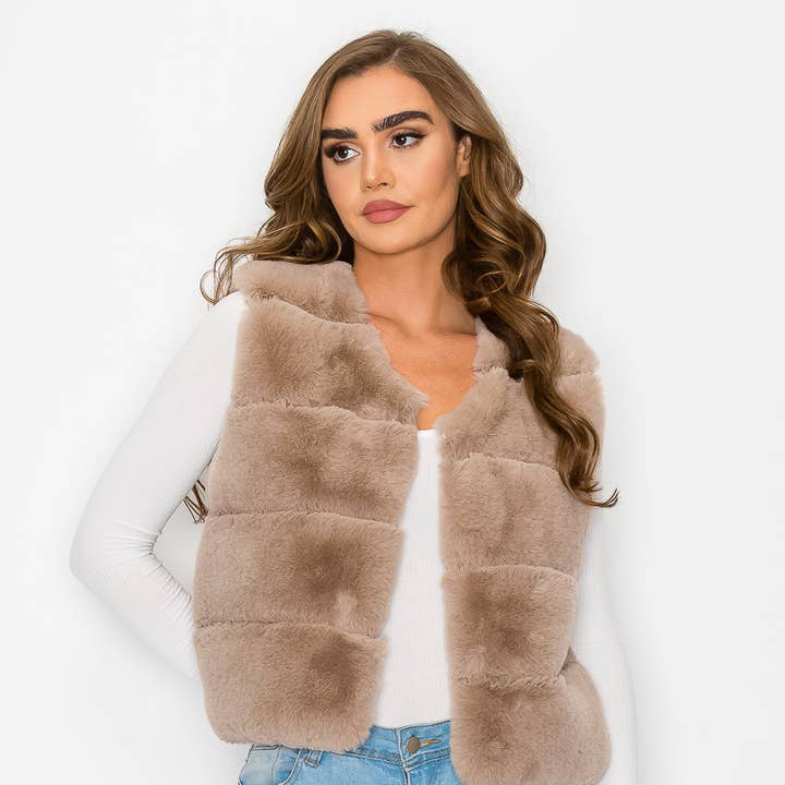 #J1317 Gilet en fausse fourrure et autres tendances Résultats pour français luminaire extérieur en vente B2B. Retours gratuits et paiement à 60 jours sur Faire sur Faire.