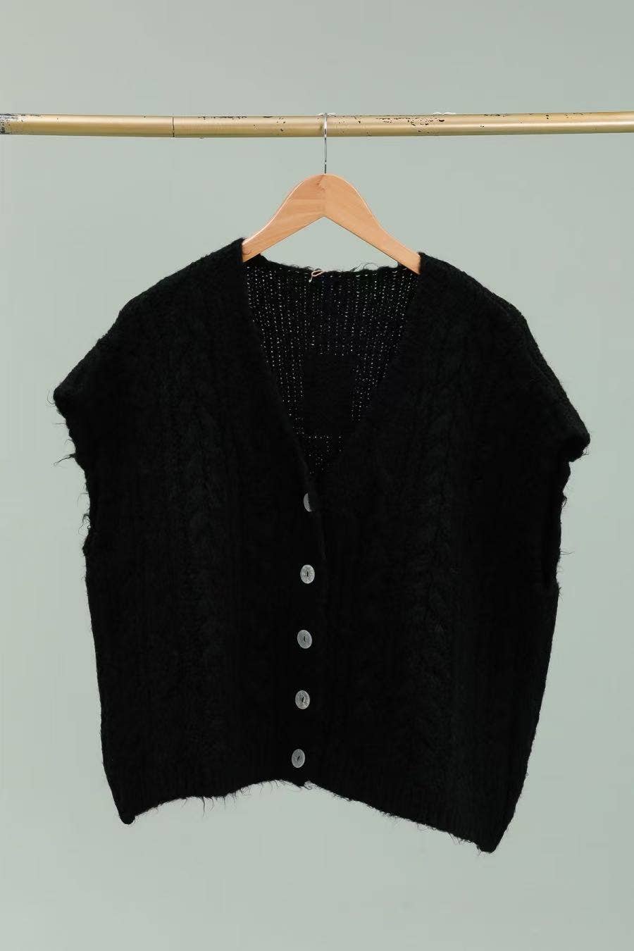 Lea & Luc - Grandes Tailles - Wholesale Cardigan - Women's - Sleeveless vest REF. 310308