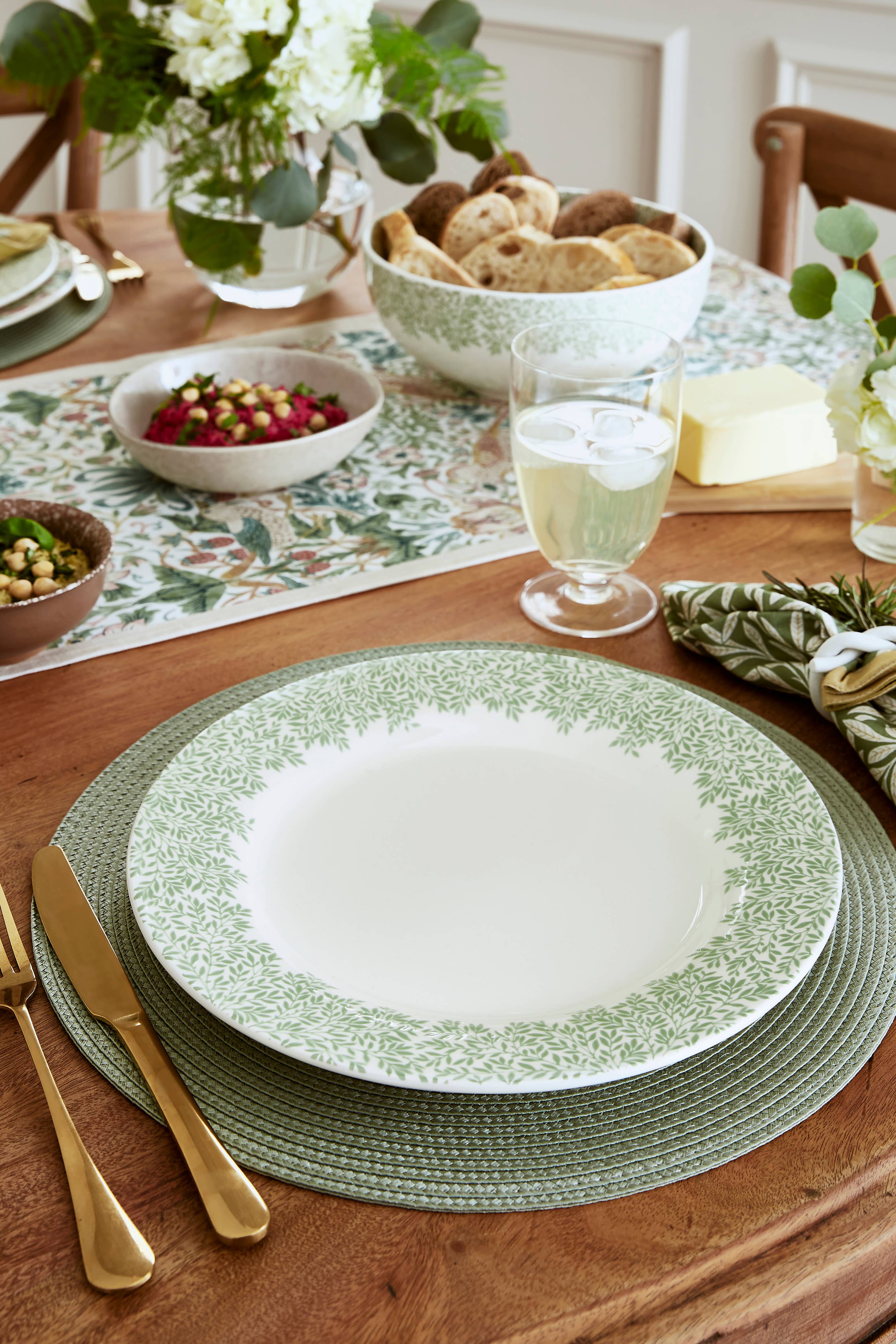 Portmeirion, Spode, Pimpernel, Nacthmann, Wrendale Designs - Wholesale Dinner Plate - Spode Morris & Co PLATE 11" STANDEN S/45