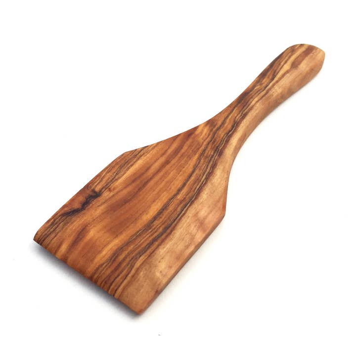 Raclette spachtel Raklet raclette pusher made of olive wood for wholesale by medina mood