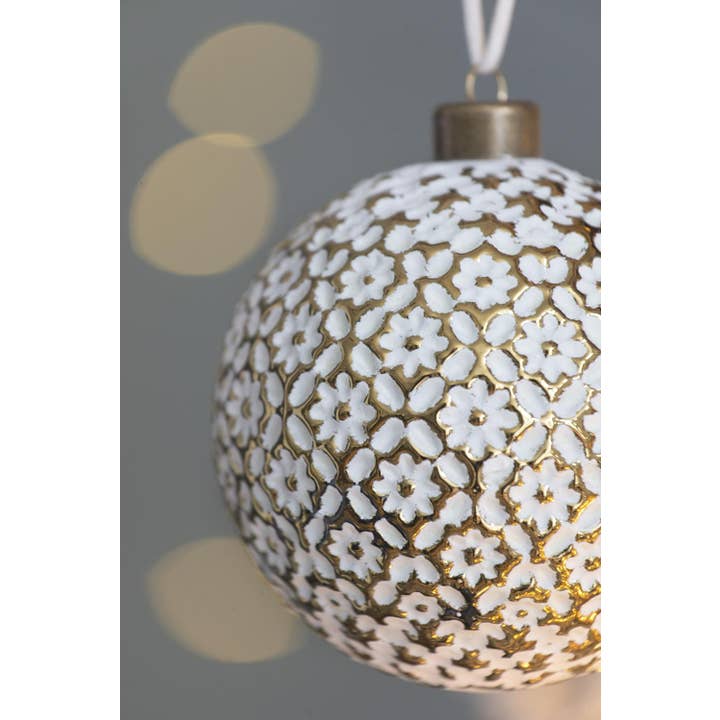 A&B Home Group Inc. - Wholesale Ornament - D4" Glass Xmas Ball Ornament - White/Gold1