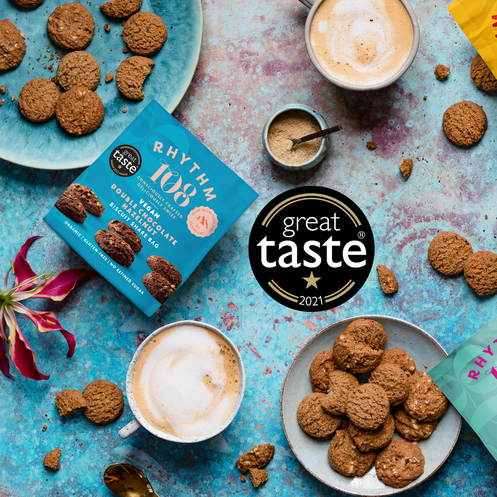 Rhythm108 – wholesale Kakor – Vegan dubbla choklad- och hasselnötskex 135 g delningspåse7