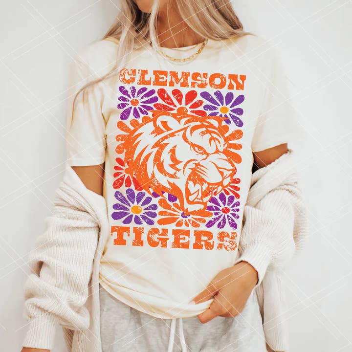 Camiseta con estampado floral de los Clemson Tigers SC Groovy GA Game Day para venta al por mayor de BB Subs and Screens