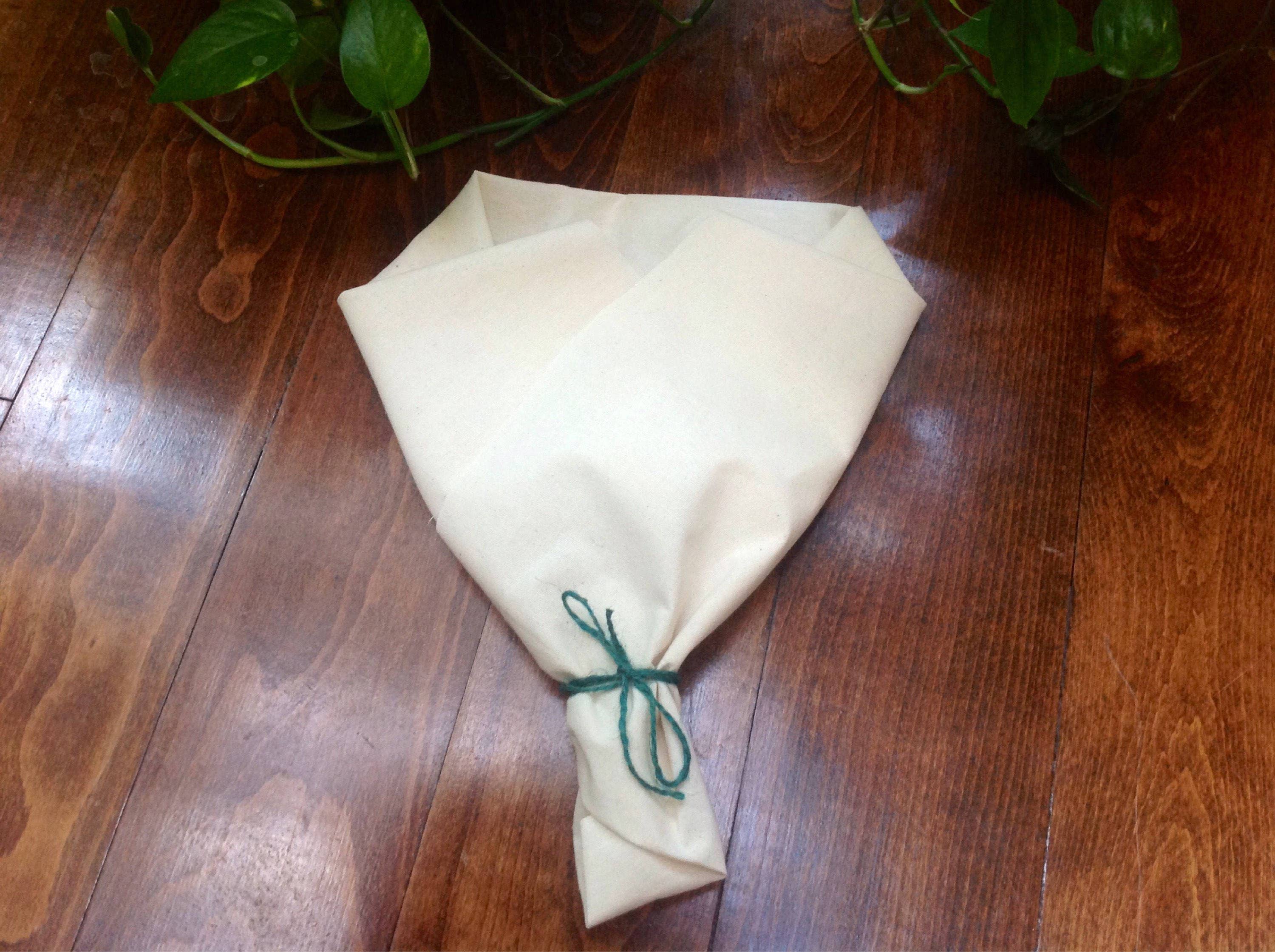 Mile-End Soap & Candle Supply - Wholesale Tapered Candle/Candlestick - Beeswax Hanukkah Menorah Candle - Hanukkah Candles3