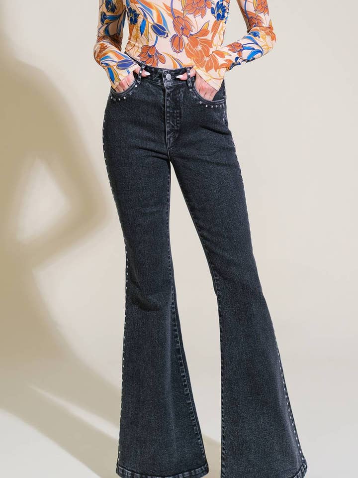 A washed denim pant - IP8589 for wholesale by FLYING TOMATO