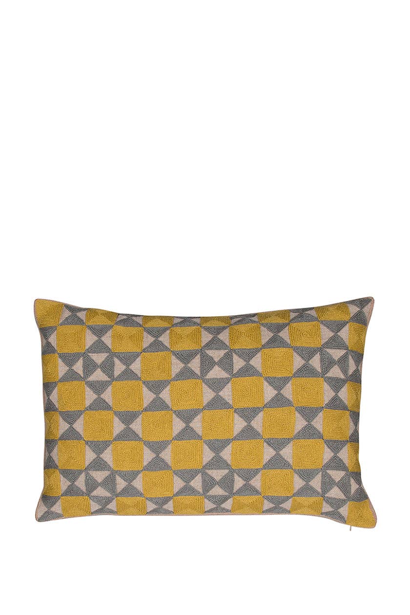 Niki Jones – wholesale Lumbar pillow – Zellij Cushion Cover1