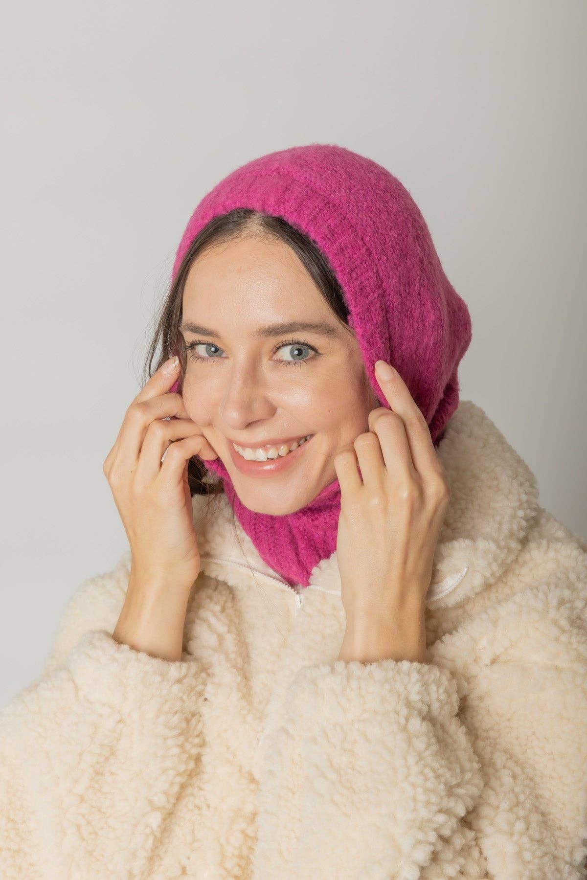 Do Everything In Love® - Wholesale Balaclava - Women's - Solid Snood3