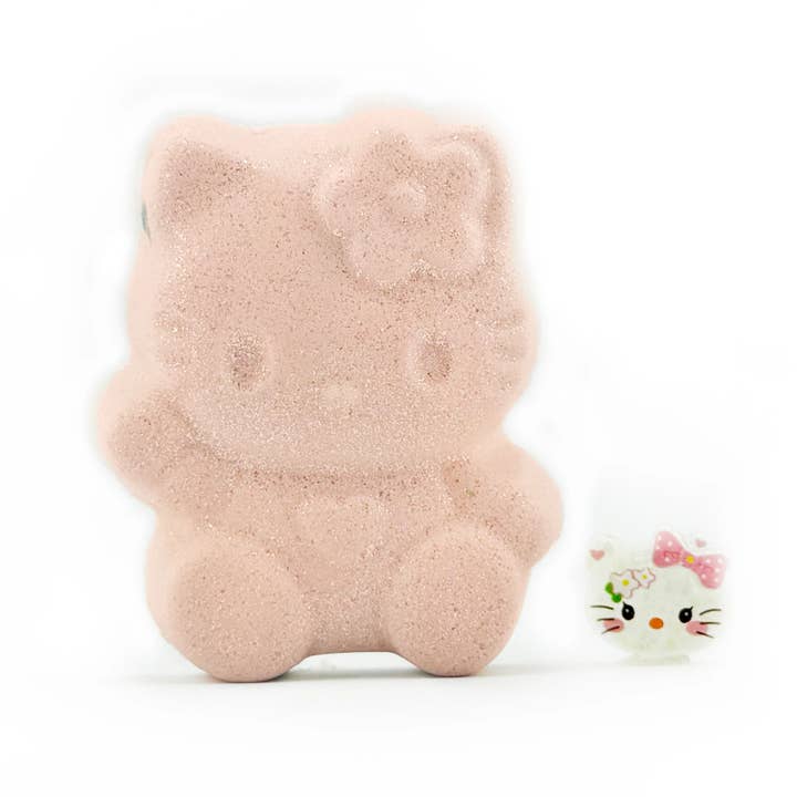 NATURAL Kitty PRIZE Bath Bomb for wholesale by Sweet Bath Co
