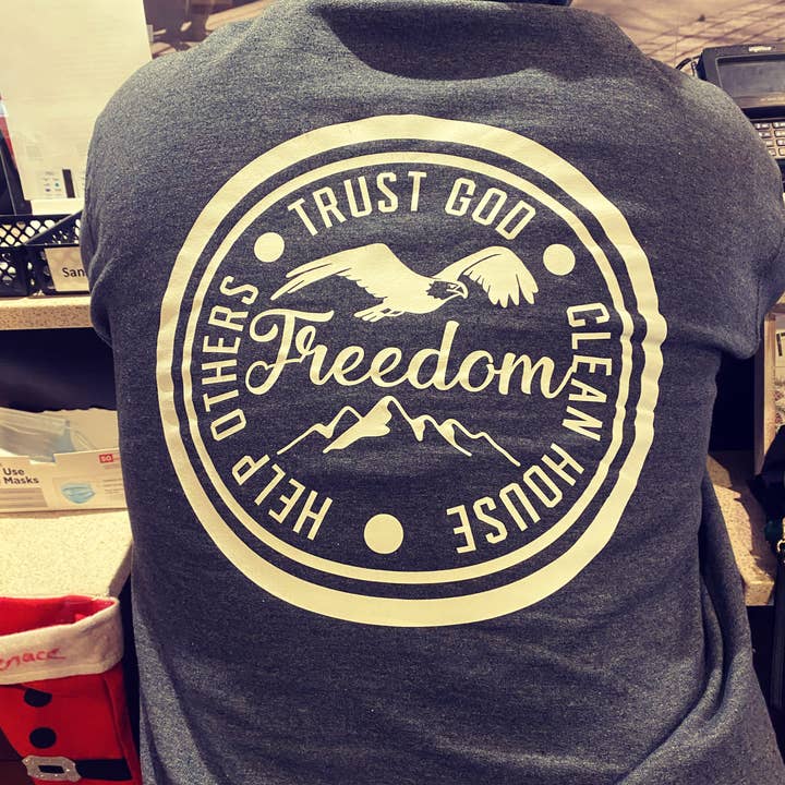 Felpe Freedom per la vendita all'ingrosso da parte di Merlscreations LLC